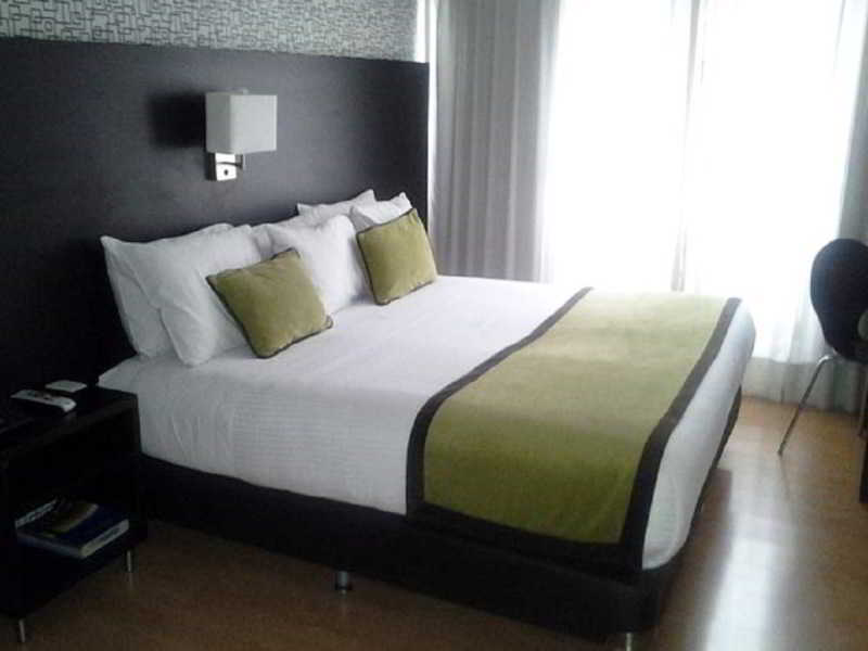 Hotel L'Etoile Javeriana Bogotá Esterno foto