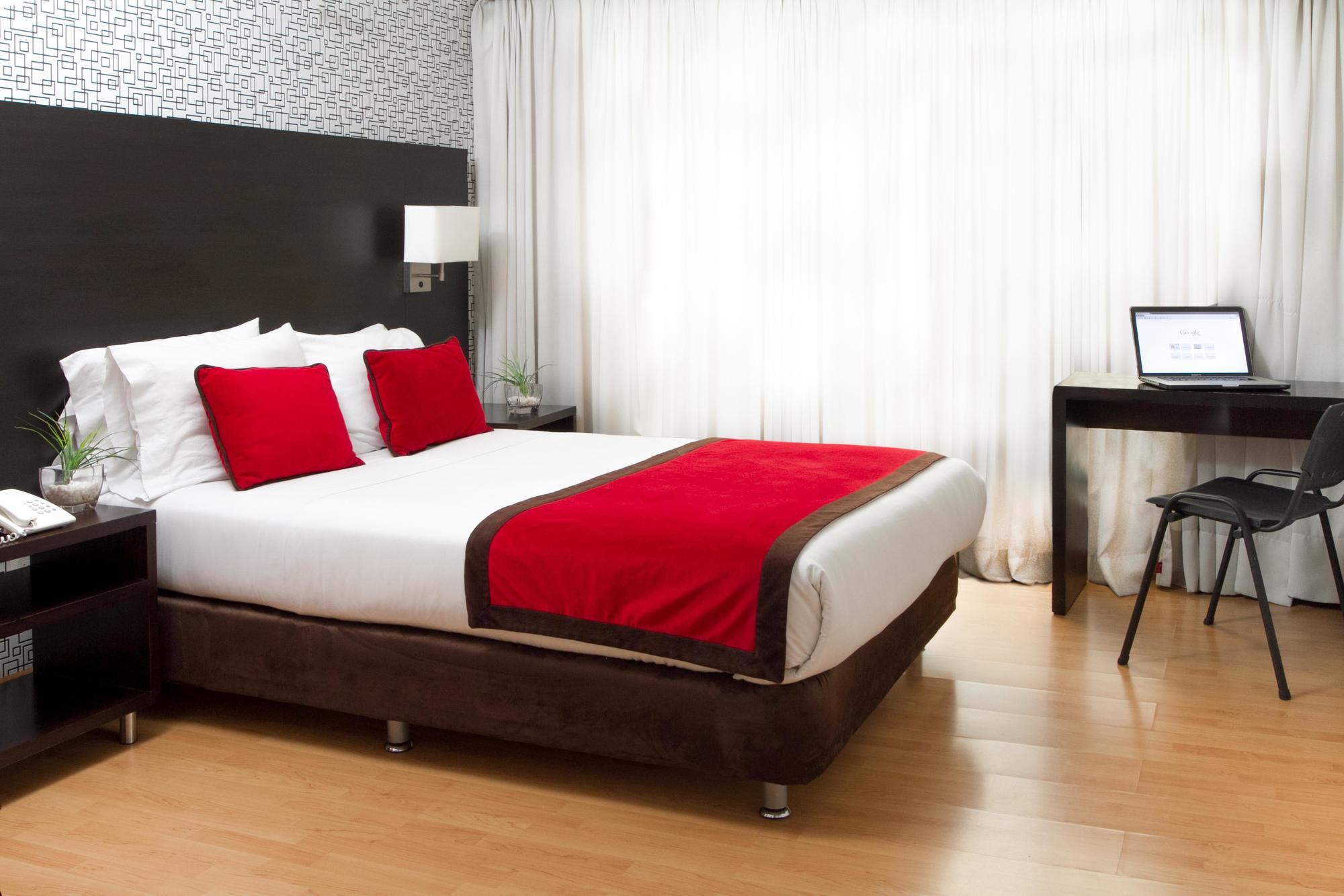 Hotel L'Etoile Javeriana Bogotá Esterno foto