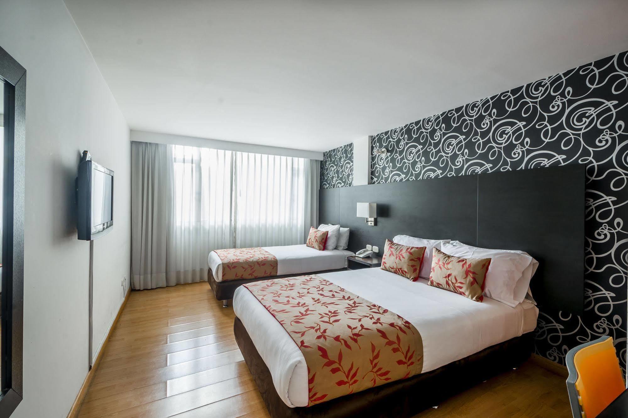 Hotel L'Etoile Javeriana Bogotá Esterno foto
