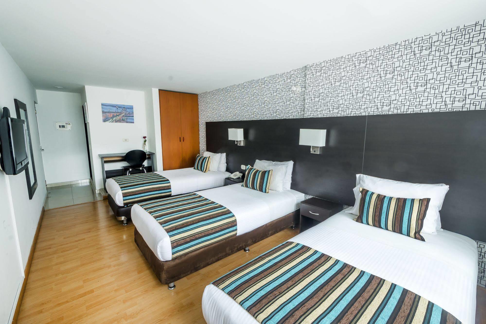 Hotel L'Etoile Javeriana Bogotá Esterno foto